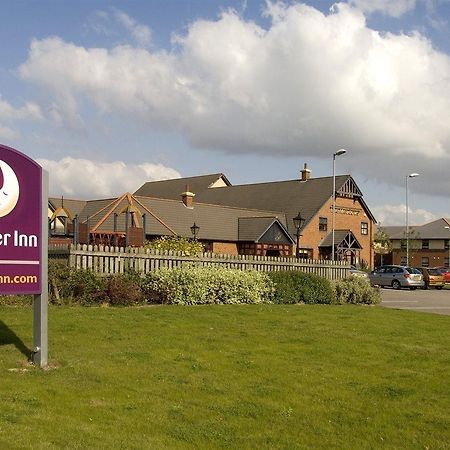 Premier Inn Barnsley Wombwell Extérieur photo