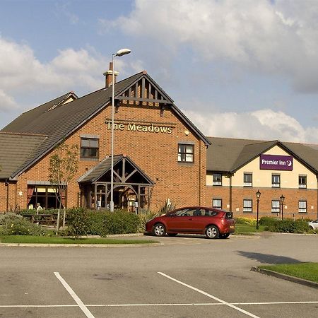 Premier Inn Barnsley Wombwell Extérieur photo