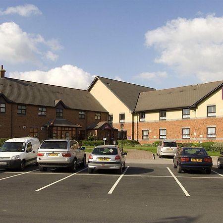 Premier Inn Barnsley Wombwell Extérieur photo