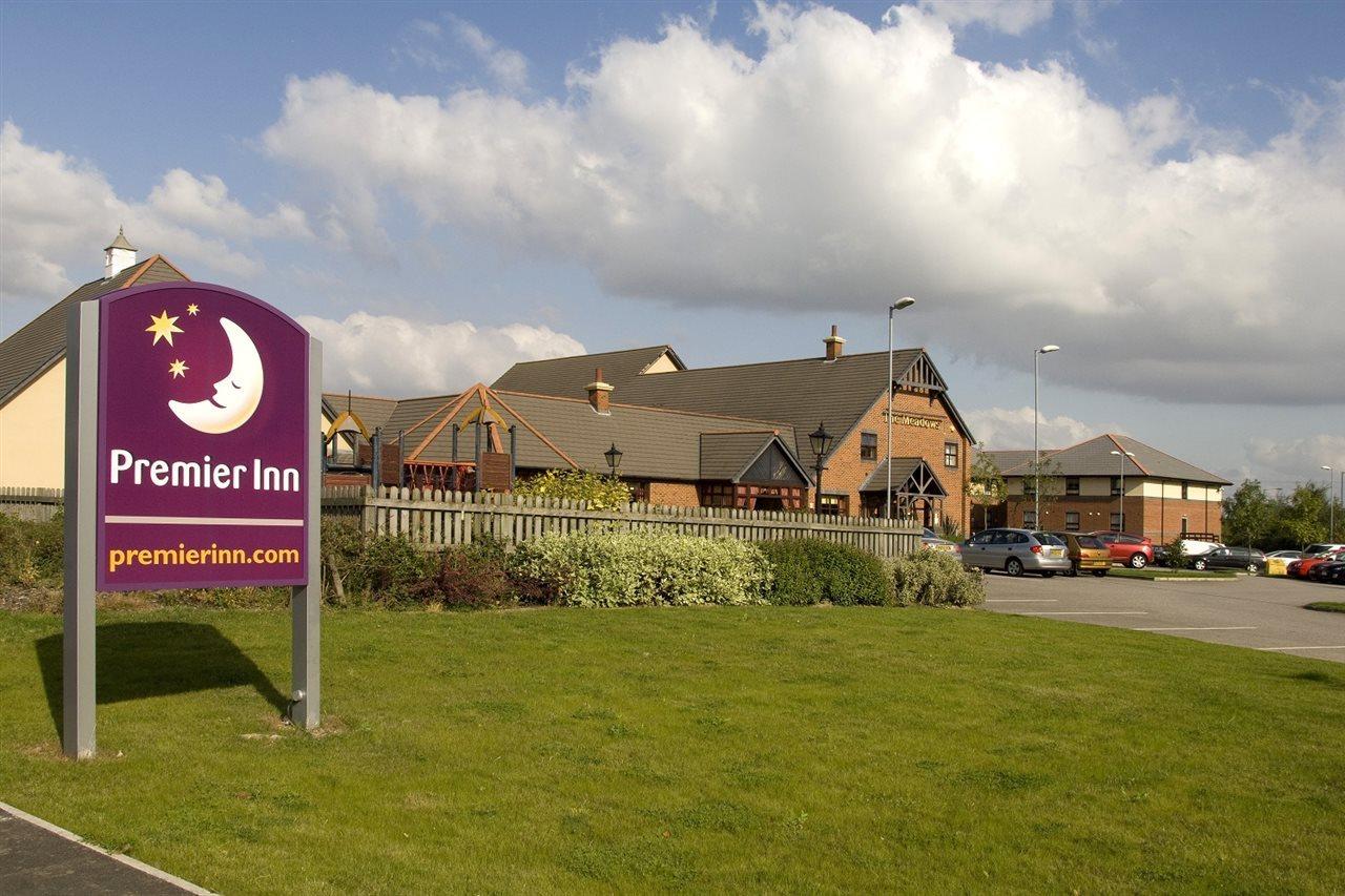 Premier Inn Barnsley Wombwell Extérieur photo